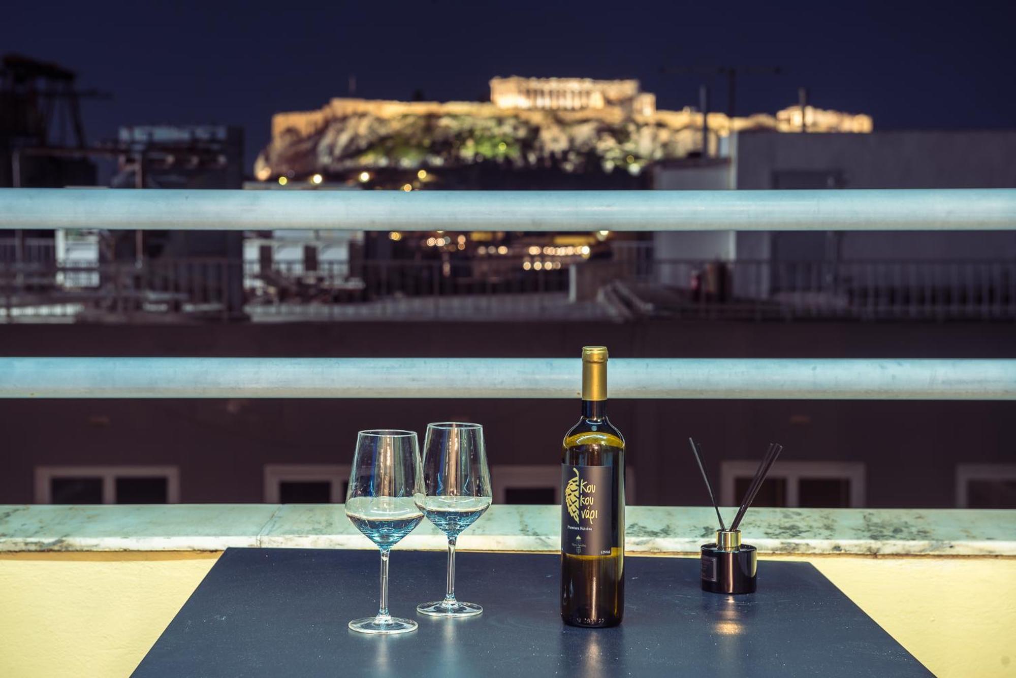 Acropolis View Mini Sky Suite & Hot Tub أثينا المظهر الخارجي الصورة
