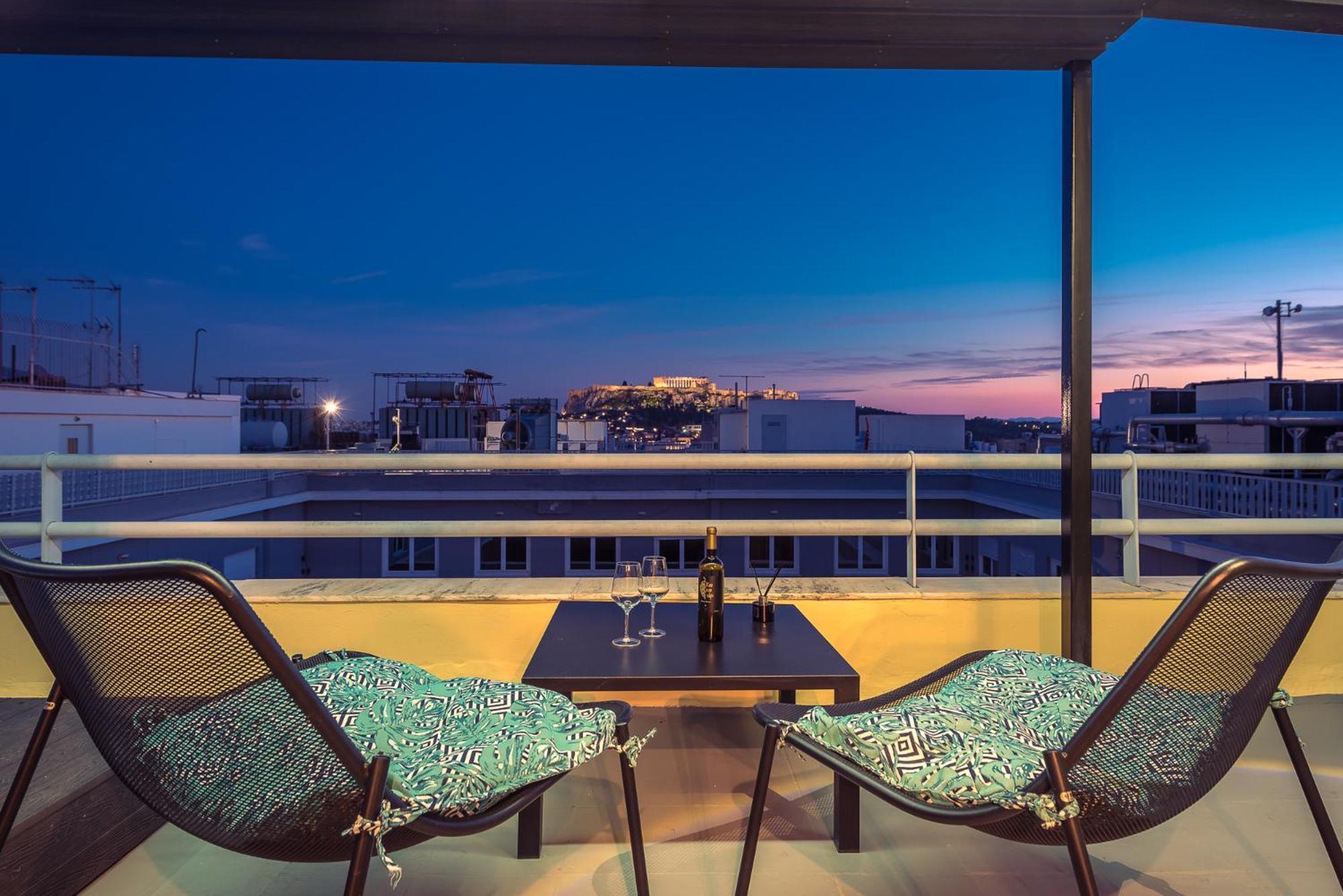 Acropolis View Mini Sky Suite & Hot Tub أثينا المظهر الخارجي الصورة