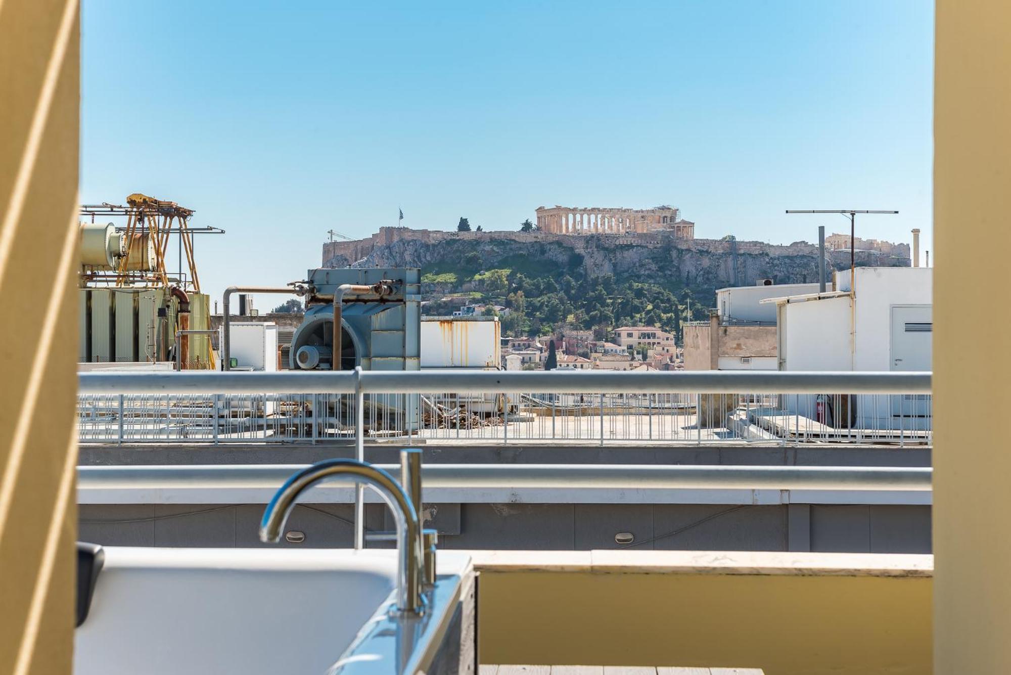 Acropolis View Mini Sky Suite & Hot Tub أثينا المظهر الخارجي الصورة