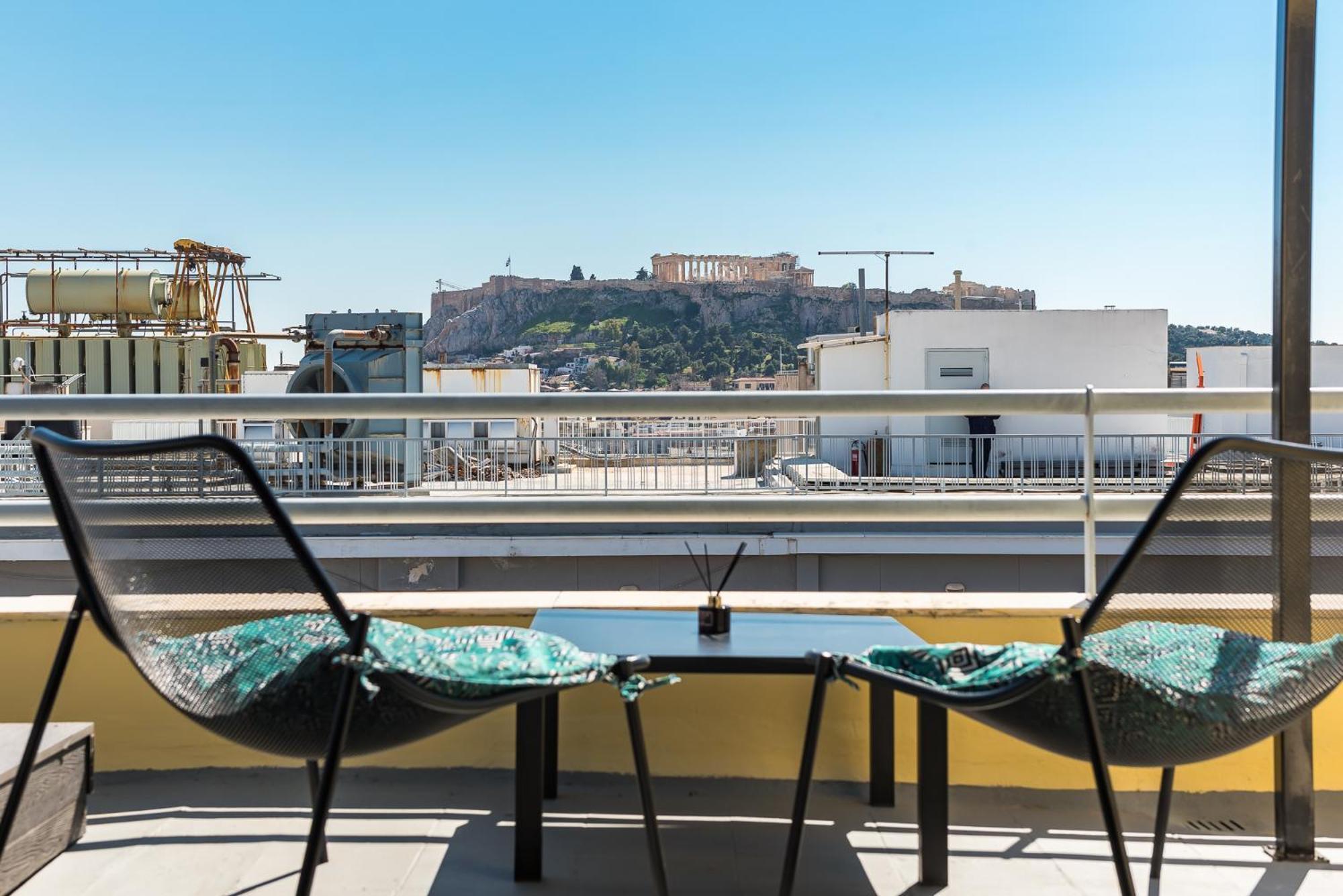 Acropolis View Mini Sky Suite & Hot Tub أثينا المظهر الخارجي الصورة